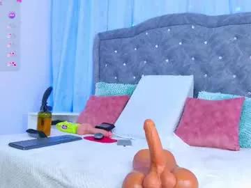 cam to cam sexiness with Girls streamers. Explore the newest collection of intense camshows from our capable horny hosts.