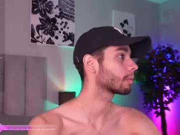 cam to cam sexiness with Girls streamers. Explore the newest collection of intense camshows from our capable horny hosts.