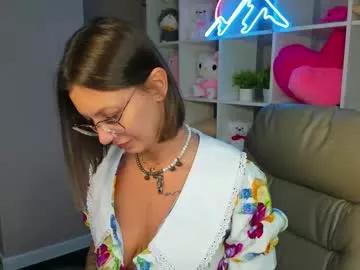 esther_lewiss from Chaturbate is Freechat
