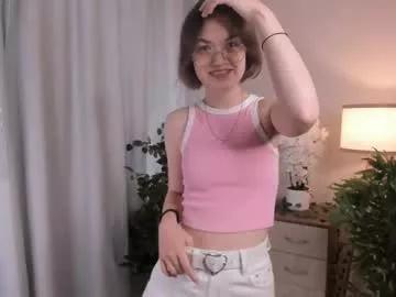 cam to cam sexiness with Girls streamers. Explore the newest collection of intense camshows from our capable horny hosts.