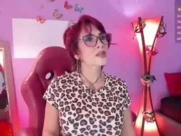 cam to cam sexiness with Girls streamers. Explore the newest collection of intense camshows from our capable horny hosts.