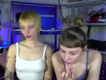 cam to cam sexiness with Girls streamers. Explore the newest collection of intense camshows from our capable horny hosts.