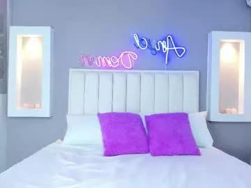 cam to cam sexiness with Girls streamers. Explore the newest collection of intense camshows from our capable horny hosts.