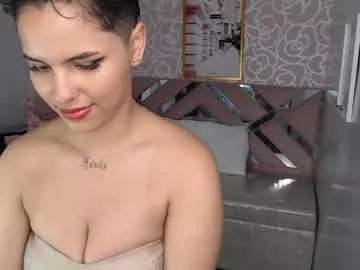 cam to cam sexiness with Girls streamers. Explore the newest collection of intense camshows from our capable horny hosts.