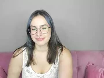 holly_mollyyyy from Chaturbate is Freechat