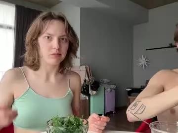 Satisfy your wildest adult live sex cam room wishes with our feet page! Enter and browse our huge variety of feet livestreamers today!