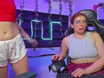 cam to cam sexiness with Girls streamers. Explore the newest collection of intense camshows from our capable horny hosts.