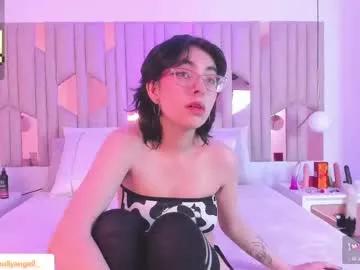 im_molly_angel from Chaturbate is Freechat