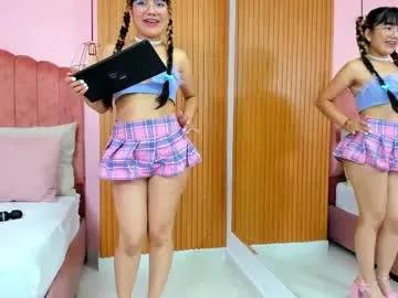 cam to cam sexiness with Girls streamers. Explore the newest collection of intense camshows from our capable horny hosts.