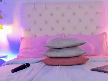 isabella_flowerss from Chaturbate is Freechat