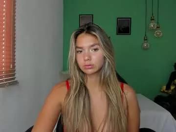 cam to cam sexiness with Girls streamers. Explore the newest collection of intense camshows from our capable horny hosts.
