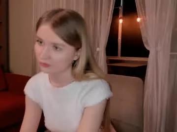 cam to cam sexiness with Girls streamers. Explore the newest collection of intense camshows from our capable horny hosts.