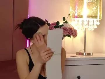 cam to cam sexiness with Girls streamers. Explore the newest collection of intense camshows from our capable horny hosts.