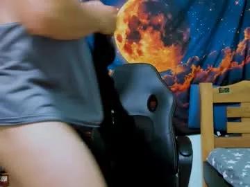 cam to cam sexiness with Girls streamers. Explore the newest collection of intense camshows from our capable horny hosts.