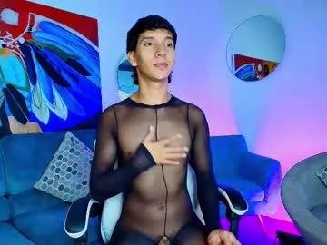 cam to cam sexiness with Girls streamers. Explore the newest collection of intense camshows from our capable horny hosts.