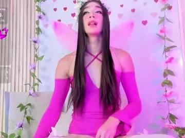 cam to cam sexiness with Girls streamers. Explore the newest collection of intense camshows from our capable horny hosts.