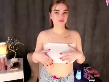 cam to cam sexiness with Girls streamers. Explore the newest collection of intense camshows from our capable horny hosts.