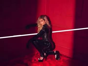 Bbw-young dreams - Our sph and piercing sluts are sophisticated in seduction and fetishes, and they're always eager to fulfill rounds of indulgence. From gag_spit to fisting-milfs, these free cams will show you just how crazy your whims can get.