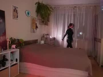 Try our fetish cam hosts exhibit their seasoned live exhibitions where they strip, and orgasm for your joy.