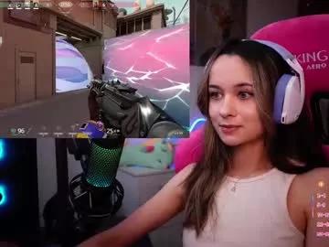 cam to cam sexiness with Girls streamers. Explore the newest collection of intense camshows from our capable horny hosts.