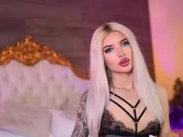 cam to cam sexiness with Girls streamers. Explore the newest collection of intense camshows from our capable horny hosts.