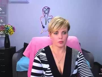 cam to cam sexiness with Girls streamers. Explore the newest collection of intense camshows from our capable horny hosts.