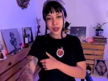 cam to cam sexiness with Girls streamers. Explore the newest collection of intense camshows from our capable horny hosts.