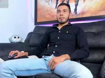 cam to cam sexiness with Girls streamers. Explore the newest collection of intense camshows from our capable horny hosts.