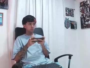 cam to cam sexiness with Girls streamers. Explore the newest collection of intense camshows from our capable horny hosts.