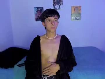 cam to cam sexiness with Girls streamers. Explore the newest collection of intense camshows from our capable horny hosts.