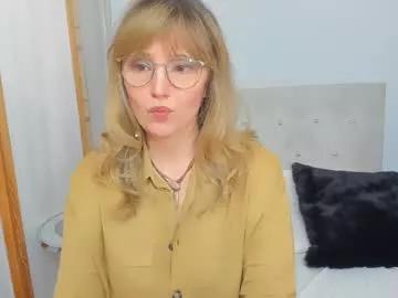 cam to cam sexiness with Girls streamers. Explore the newest collection of intense camshows from our capable horny hosts.