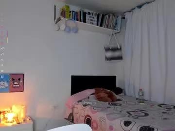 cam to cam sexiness with Girls streamers. Explore the newest collection of intense camshows from our capable horny hosts.