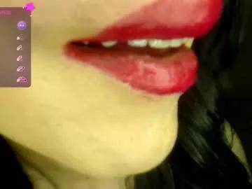 cam to cam sexiness with Girls streamers. Explore the newest collection of intense camshows from our capable horny hosts.