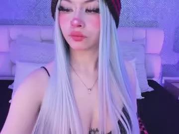 cam to cam sexiness with Girls streamers. Explore the newest collection of intense camshows from our capable horny hosts.