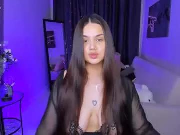cam to cam sexiness with Girls streamers. Explore the newest collection of intense camshows from our capable horny hosts.