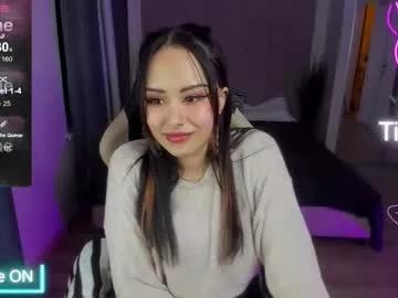 cam to cam sexiness with Girls streamers. Explore the newest collection of intense camshows from our capable horny hosts.