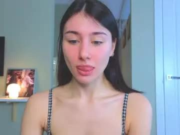cam to cam sexiness with Girls streamers. Explore the newest collection of intense camshows from our capable horny hosts.