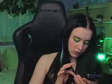 cam to cam sexiness with Girls streamers. Explore the newest collection of intense camshows from our capable horny hosts.