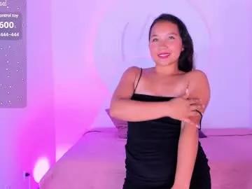 cam to cam sexiness with Girls streamers. Explore the newest collection of intense camshows from our capable horny hosts.