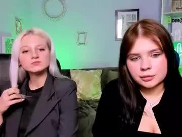 cam to cam sexiness with Girls streamers. Explore the newest collection of intense camshows from our capable horny hosts.