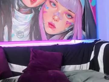 cam to cam sexiness with Girls streamers. Explore the newest collection of intense camshows from our capable horny hosts.