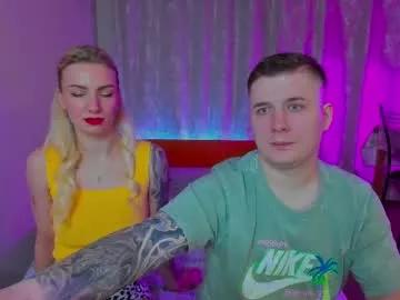 cam to cam sexiness with Girls streamers. Explore the newest collection of intense camshows from our capable horny hosts.