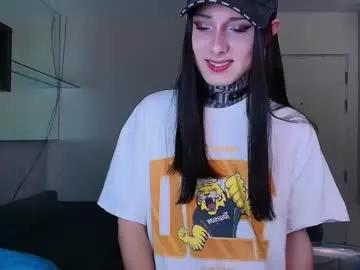 cam to cam sexiness with Girls streamers. Explore the newest collection of intense camshows from our capable horny hosts.