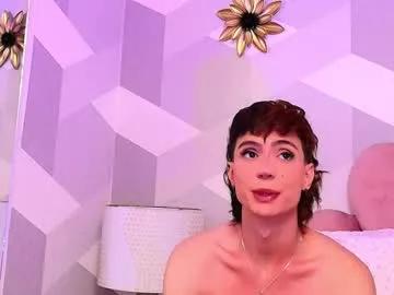 cam to cam sexiness with Girls streamers. Explore the newest collection of intense camshows from our capable horny hosts.