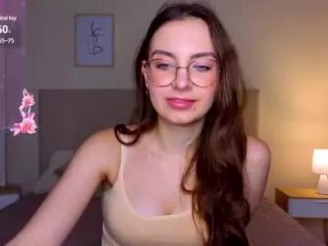 l1ttle_angel__ from Chaturbate is Freechat
