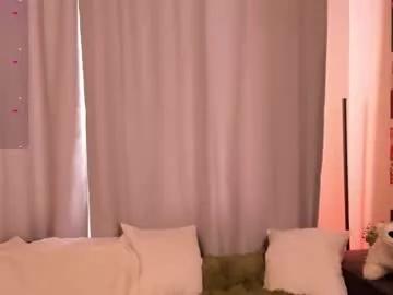 cam to cam sexiness with Girls streamers. Explore the newest collection of intense camshows from our capable horny hosts.