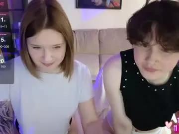 cam to cam sexiness with Girls streamers. Explore the newest collection of intense camshows from our capable horny hosts.