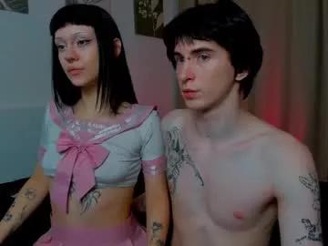cam to cam sexiness with Girls streamers. Explore the newest collection of intense camshows from our capable horny hosts.