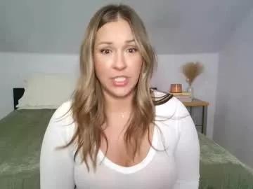 leahlovesyou22 from Chaturbate is Freechat