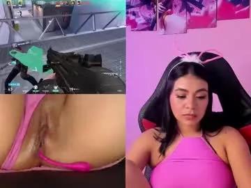 cam to cam sexiness with Girls streamers. Explore the newest collection of intense camshows from our capable horny hosts.